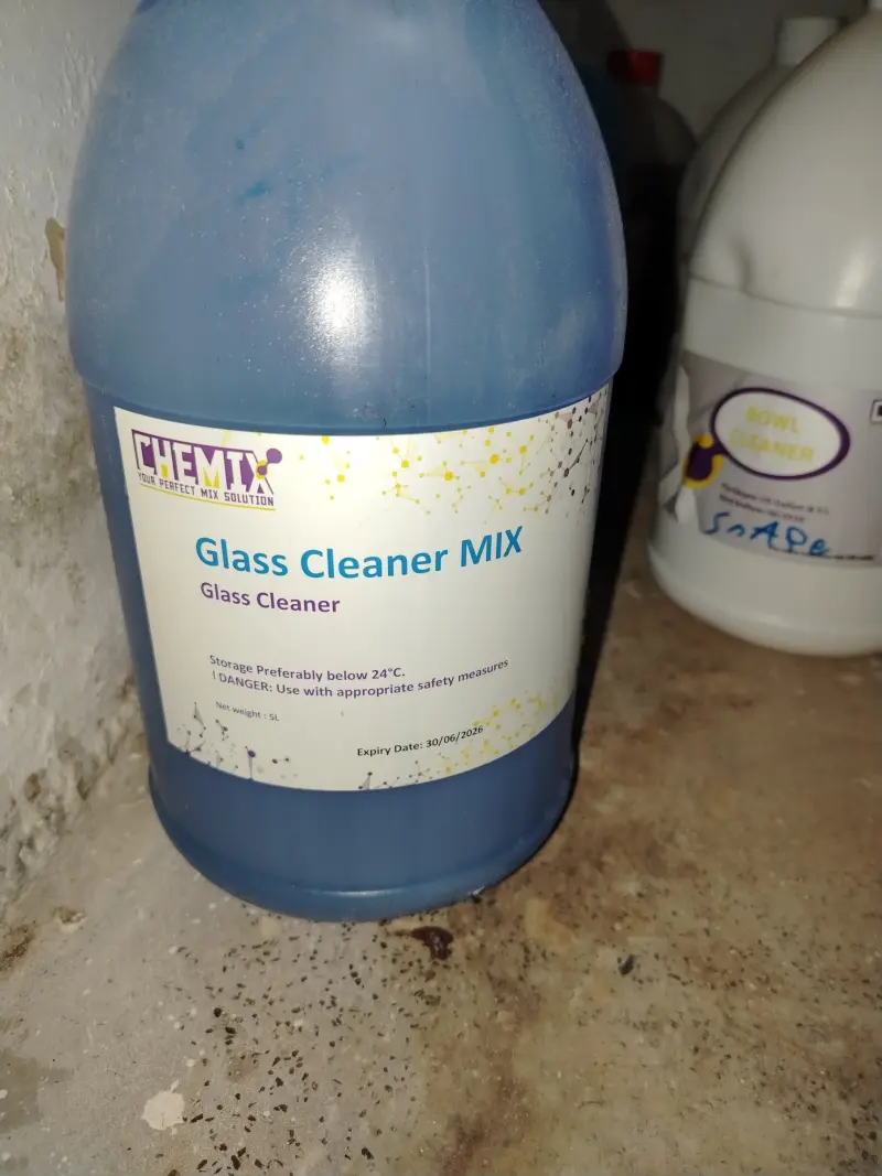 Glass cleaner us galon