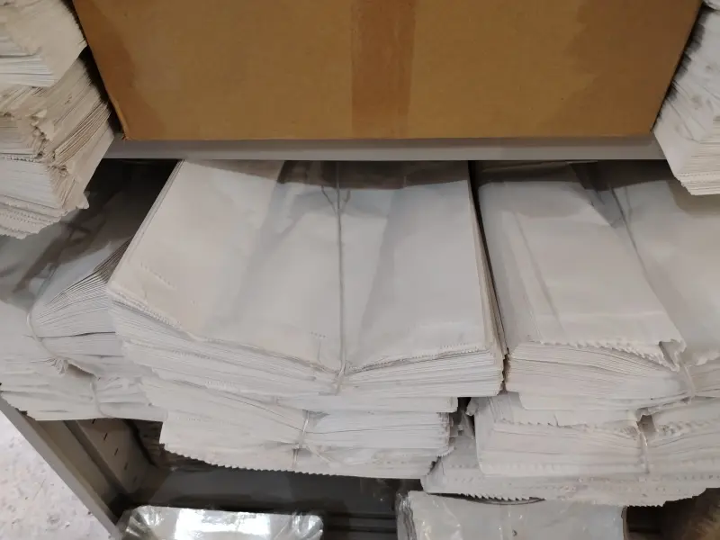 Paper bags white